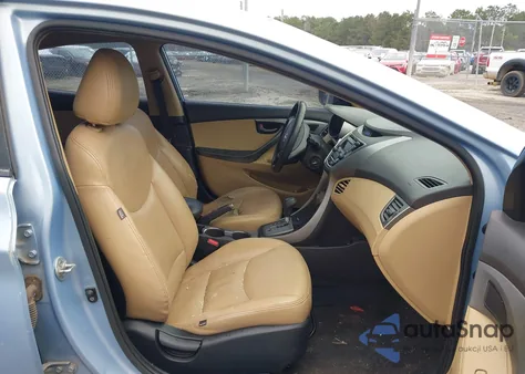 2013 Hyundai Elantra Gls z USA, uszkodzony, nr VIN KMHDH4AE0DU718931